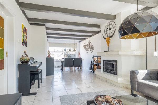 Medium property photo - Rembrandtstraat 112, 3262 HS Oud-Beijerland
